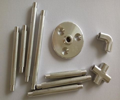 Multifunctionele CNC Aluminiumdelen die de Delen van het Douanealuminium oppoetsen
