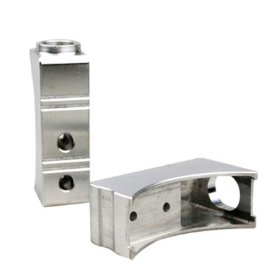 Douane CNC die Aluminium de machinaal bewerkt geeft Hoge Precisie CNC Machinaal bewerkend vaste vorm Delen